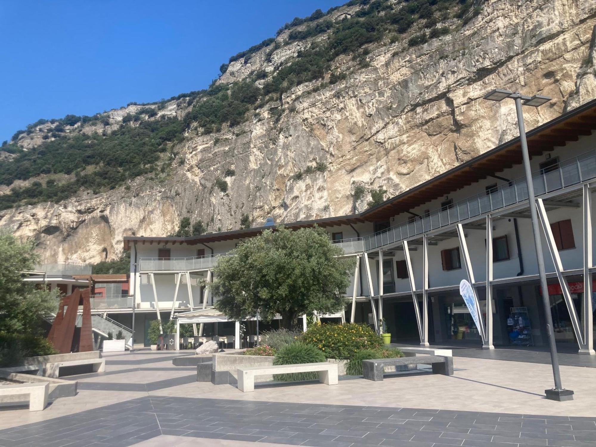 Outdooredo Garda Torbole Torbole Sul Garda Ngoại thất bức ảnh